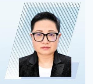 Yan Huang